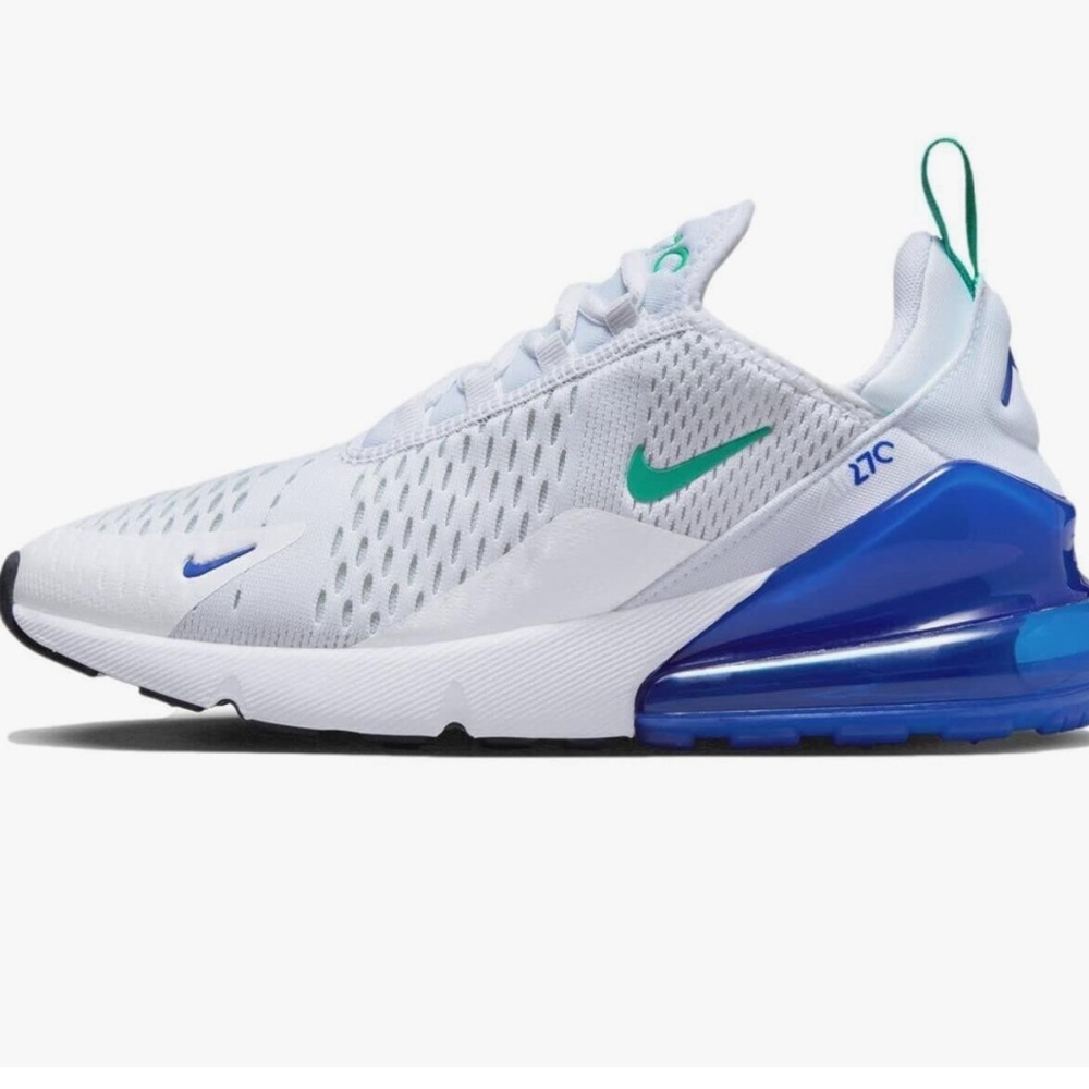 Nike Air Max 270 in size 8